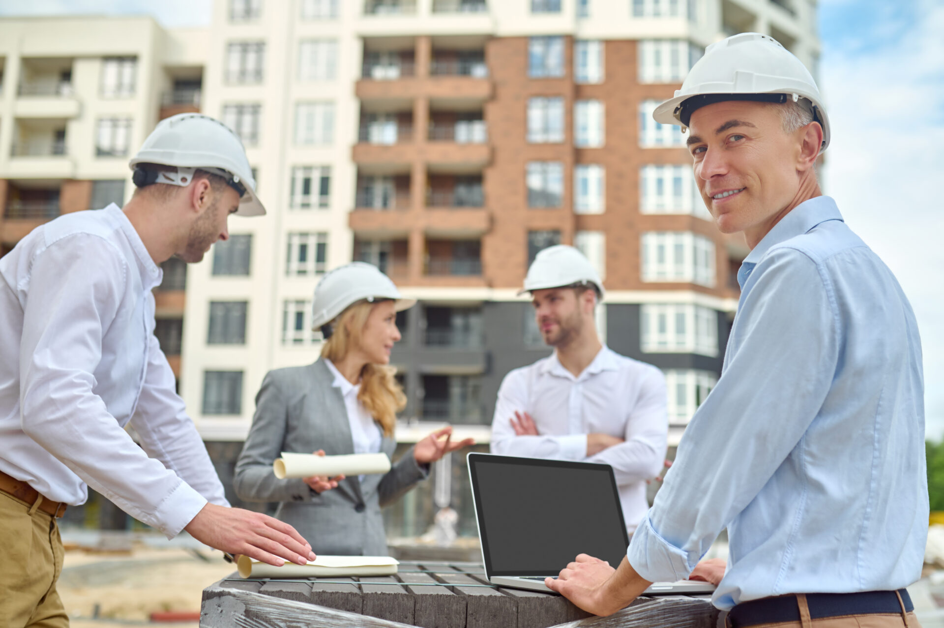 Treballadors de les ETT a les obres de construcció